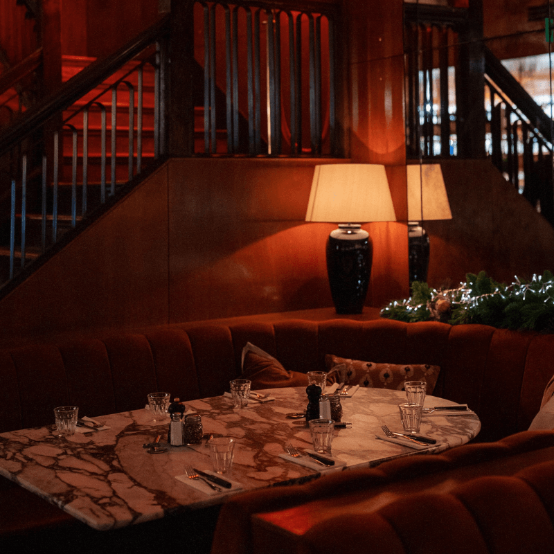 Bosca Bespoke Curved Banquette Seat