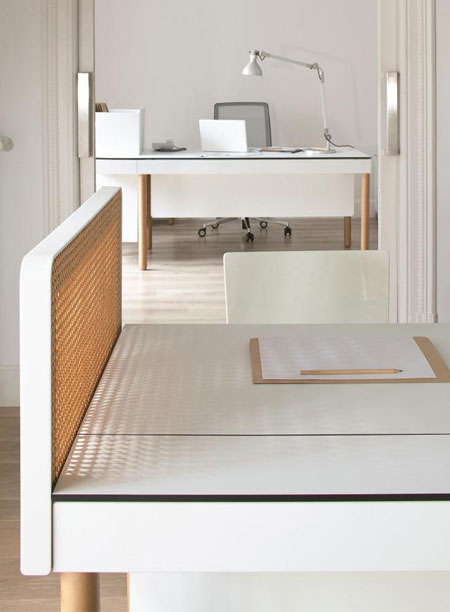 Hot Desks Modern Office