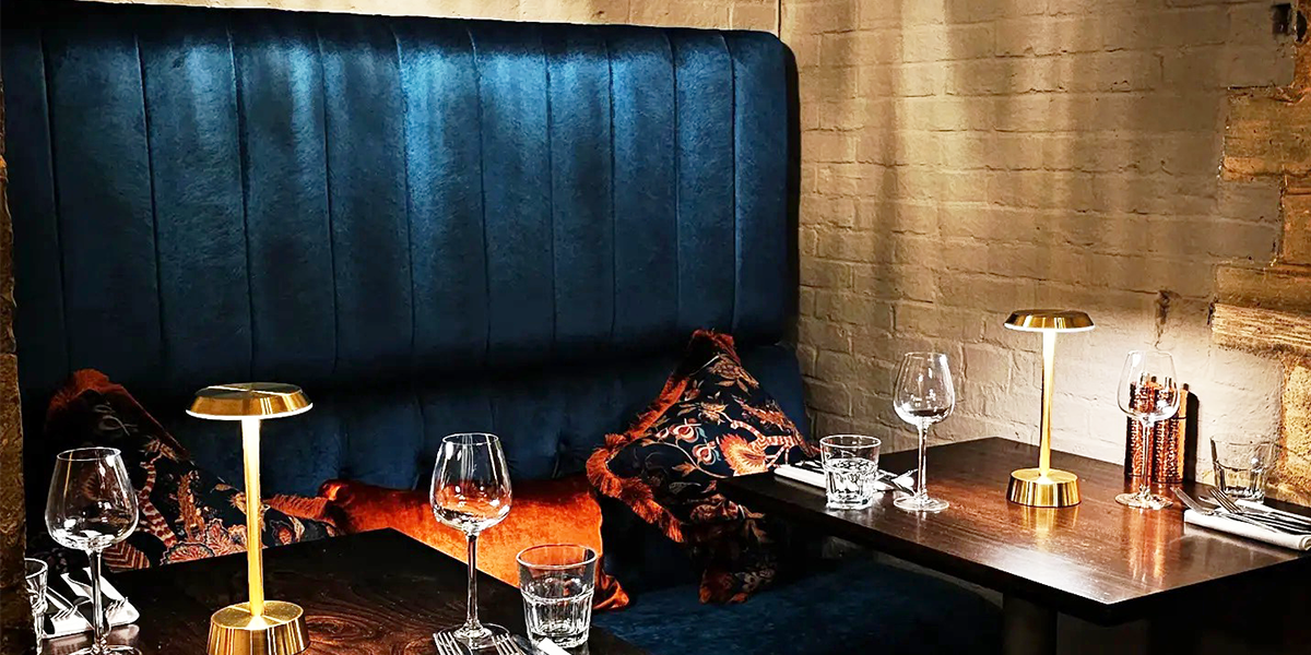 Banquette Seating Style 9